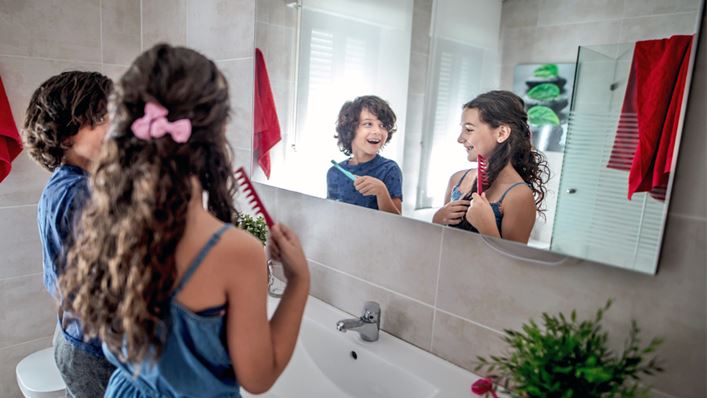 Cómo colocar un espejo baño pared decoración niños