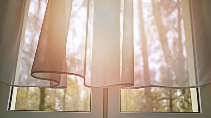 Cortinas en una ventana