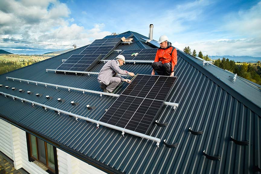 instalacion-profesional-de-paneles-solares-en-verano-eficiencia-desde-el-primer-dia