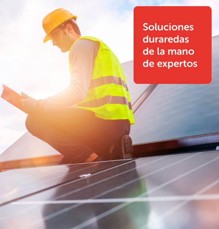 recorte-instalador-en-tejado