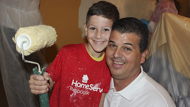 HomeServe  voluntarios jornadas de pintura solidaria