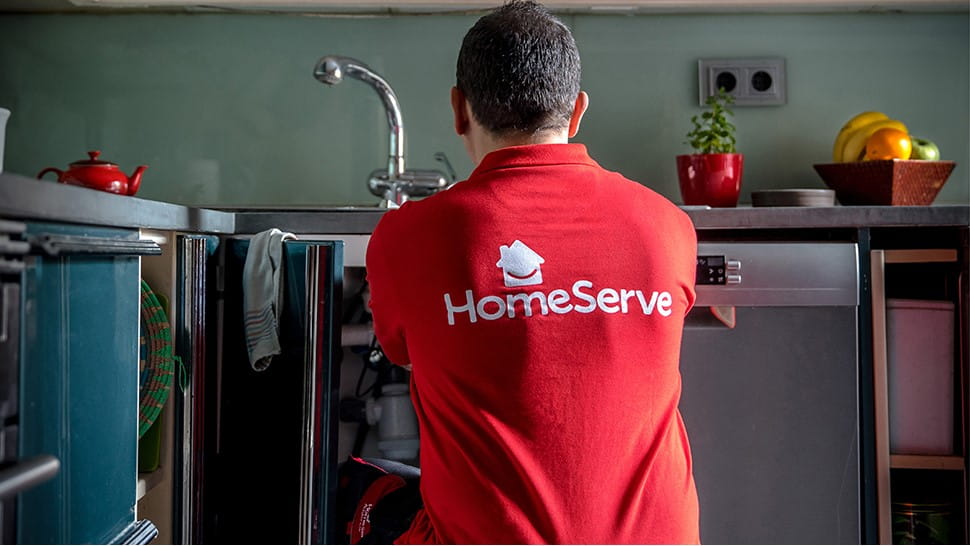 ECOGESTOS PARA OPTIMIZAR EL USO DE AGUA EN EL HOGAR 