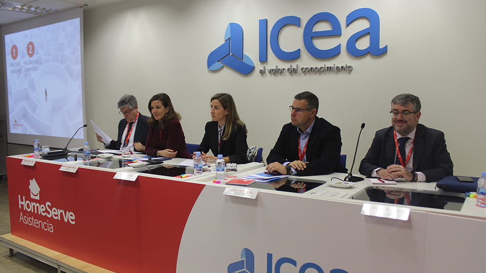 ICEA debate sobre la evolución del seguro multirriesgo hacia la servicialización