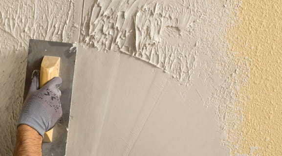 Cómo eliminar el gotelé, ese gran “pero” de tu piso | HomeServe Blog